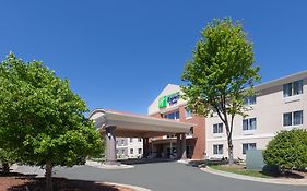 Holiday Inn Express Hotel & Suites Mebane By Ihg